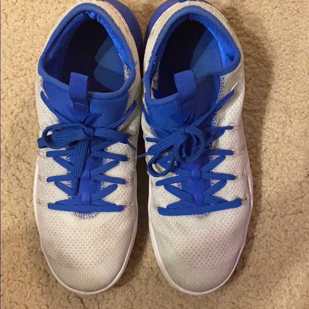 Nike Hypershift Men’s Basketball Shoes - Picture 4 of 4